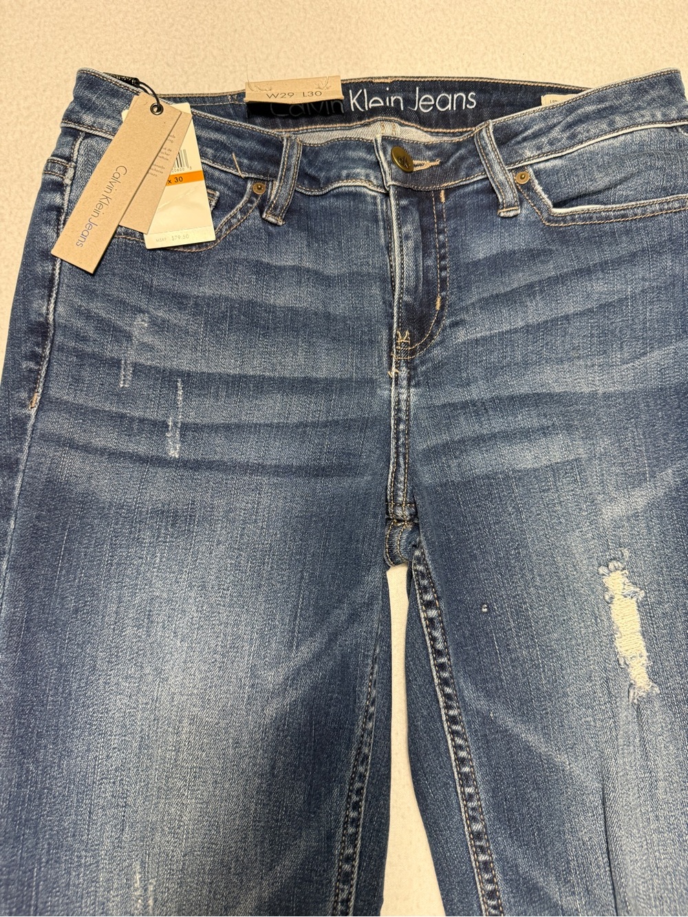 2/$30 NWT Calvin Klein Ultimate Skinny Halsey Wash Distressed Jean 29 #2416 - Picture 3 of 8